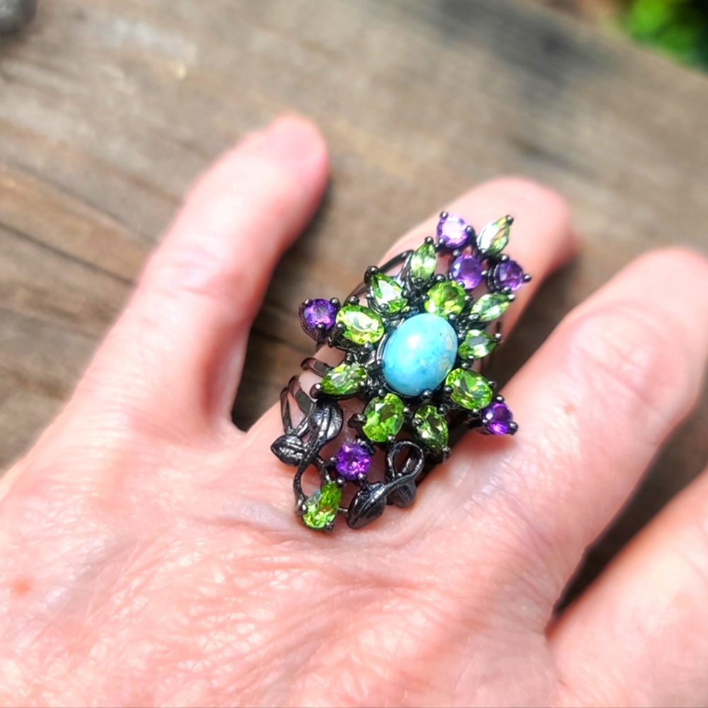 HALF PRICE! NEW STUNNING larimar Peridot & Amethyst finger cuff sz 6